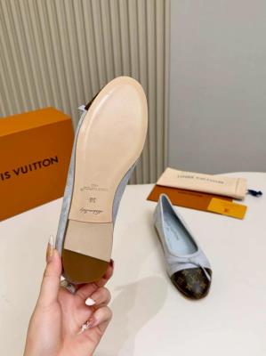 wholesale quality louis vuitton women shoes model no. 560
